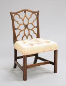 A HEPPLEWHITE STYLE MAHOGANY SIDE CHAIR