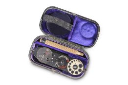 AN EARLY 20TH CENTURY OPTOMETRISTS TRIAL LENS TOOL