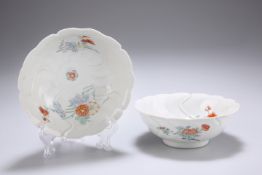 A PAIR OF JAPANESE KAKIEMON BOWLS