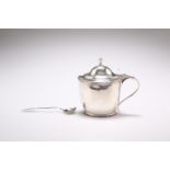 A GEORGE III SILVER MUSTARD POT,