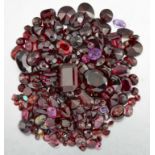 A QUANTITY OF LOOSE GEMSTONES,