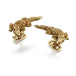 A PAIR OF 18CT KISELSTEIN-CORD ALLIGATOR CUFFLINKS