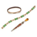 A GARNET BANGLE, AGATE DIRK BROOCH AND A JADE BRACELET