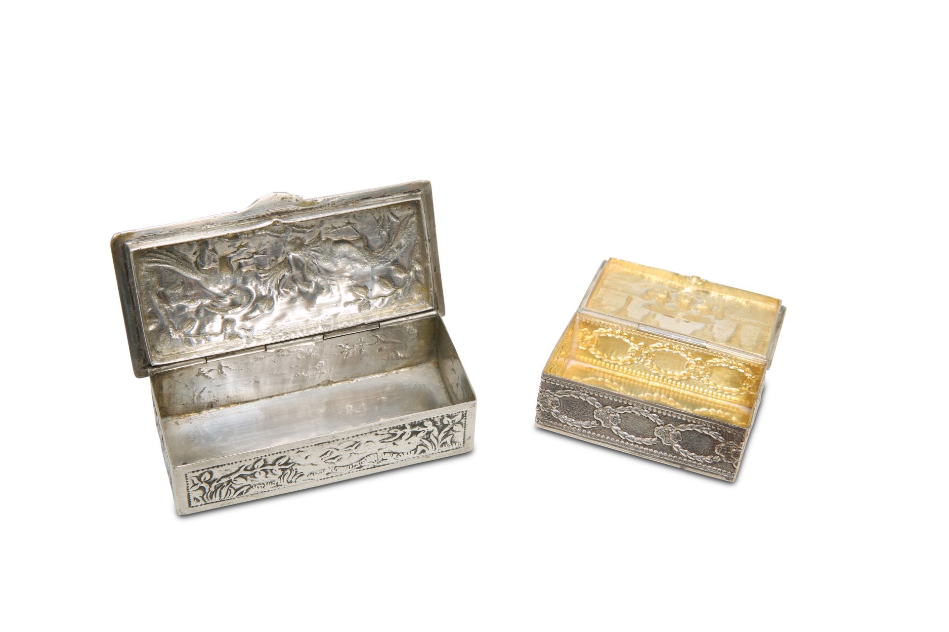 TWO CONTINENTAL SILVER BOXES - Image 2 of 3