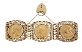 A SOVEREIGN BRACELET