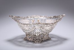 A VICTORIAN SILVER PIERCED DISH