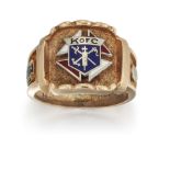 A '10K' KNIGHTS OF COLUMBUS ENAMELLED RING