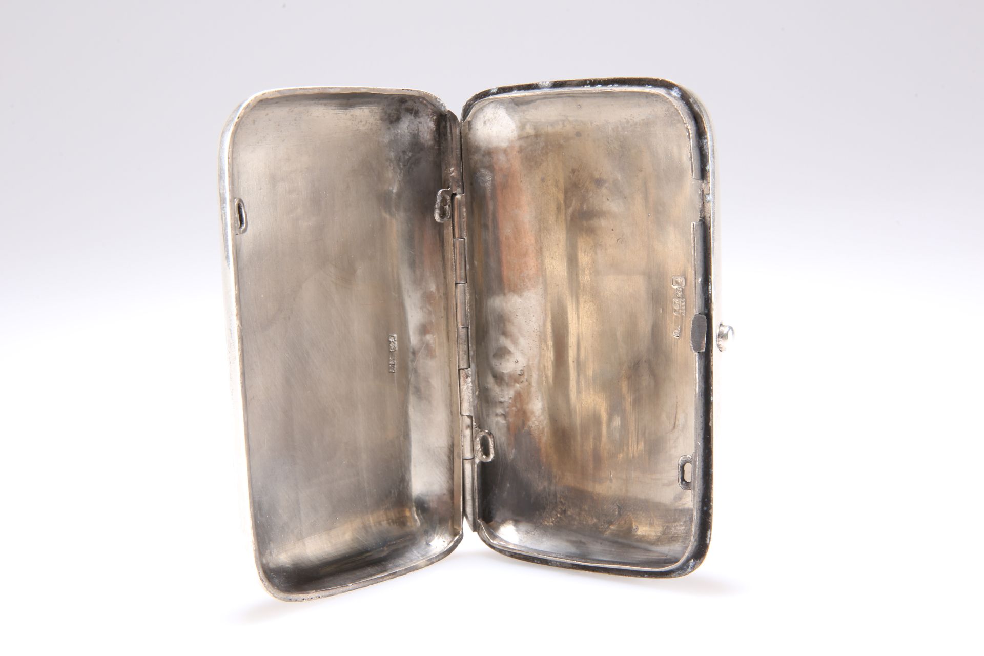 A RUSSIAN SILVER CIGAR CASE - Image 5 of 6
