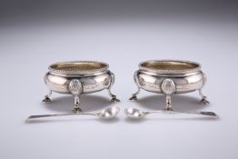 A PAIR OF VICTORIAN SILVER SALTS