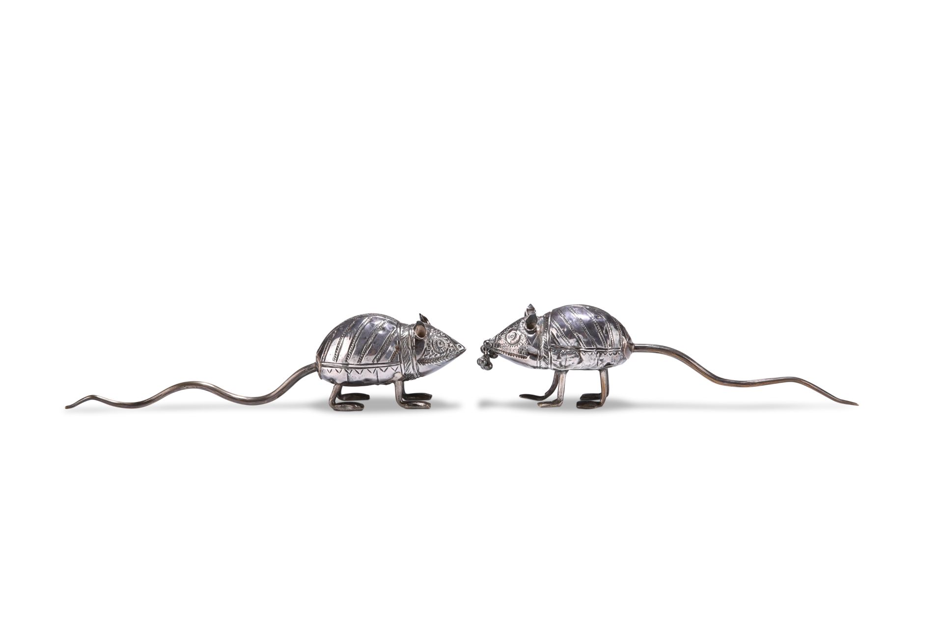 TWO WHITE-METAL MODELS OF MICE - Image 2 of 2
