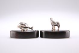 A PAIR OF CONTEMPORARY SILVER PLACE CARD HOLDERS