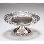 AN EDWARDIAN SILVER PIERCED TAZZA