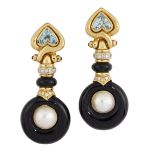 A PAIR OF 18CT TOPAZ, DIAMOND, ONYX AND CULTURED PEARL EARRINGS