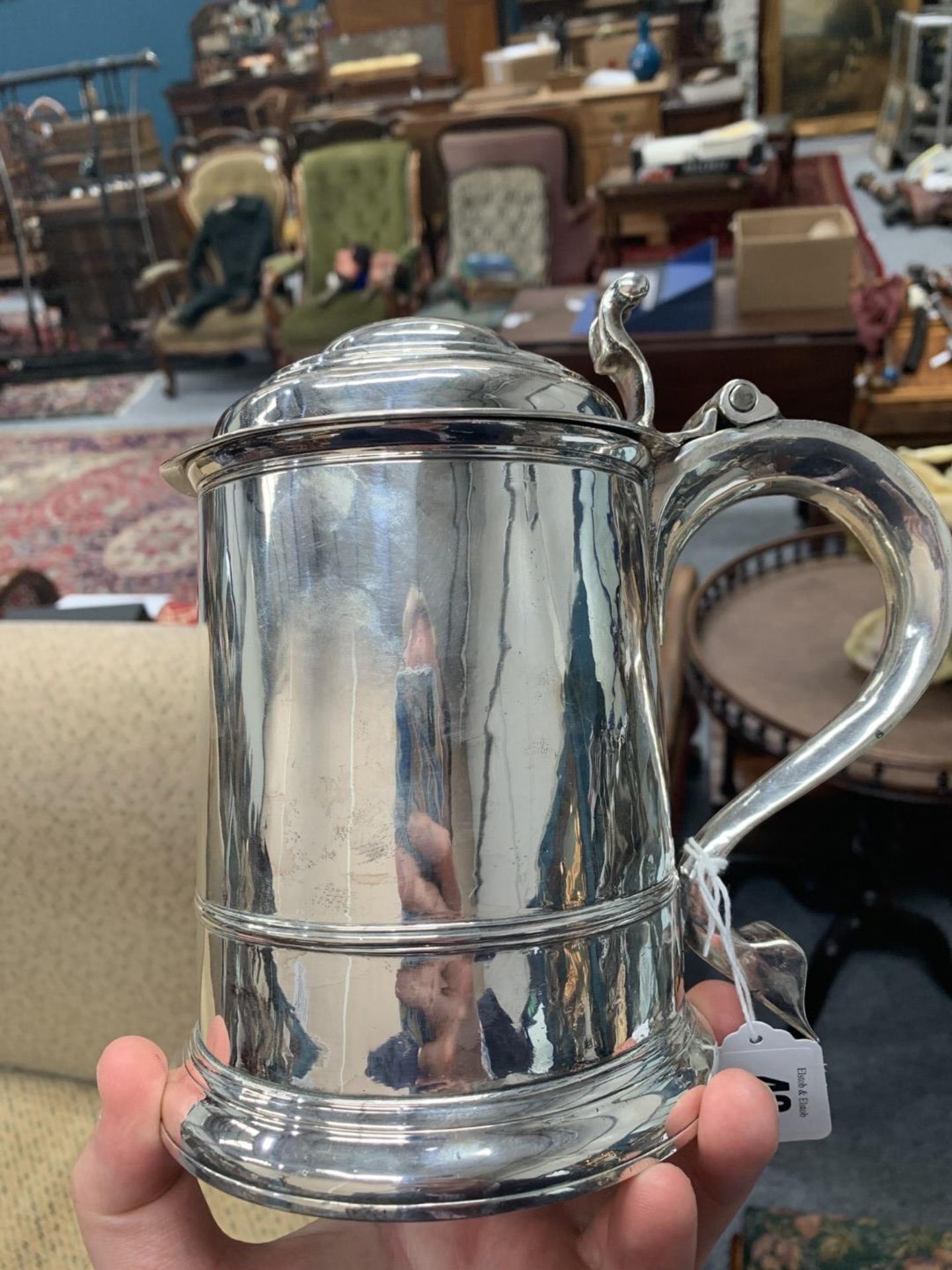 A GEORGE I SILVER LIDDED TANKARD - Bild 16 aus 18