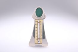 A GEORGE V SILVER THERMOMETER WITH PHOTOGRAPH APERTURE