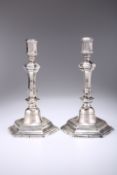 A PAIR OF 18TH CENTURY FRENCH SILVER CANDLESTICKS