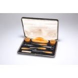 A VINTAGE MANICURE SET, in a Mappin & Webb fitted box