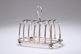 AN EDWARDIAN SILVER TOAST RACK