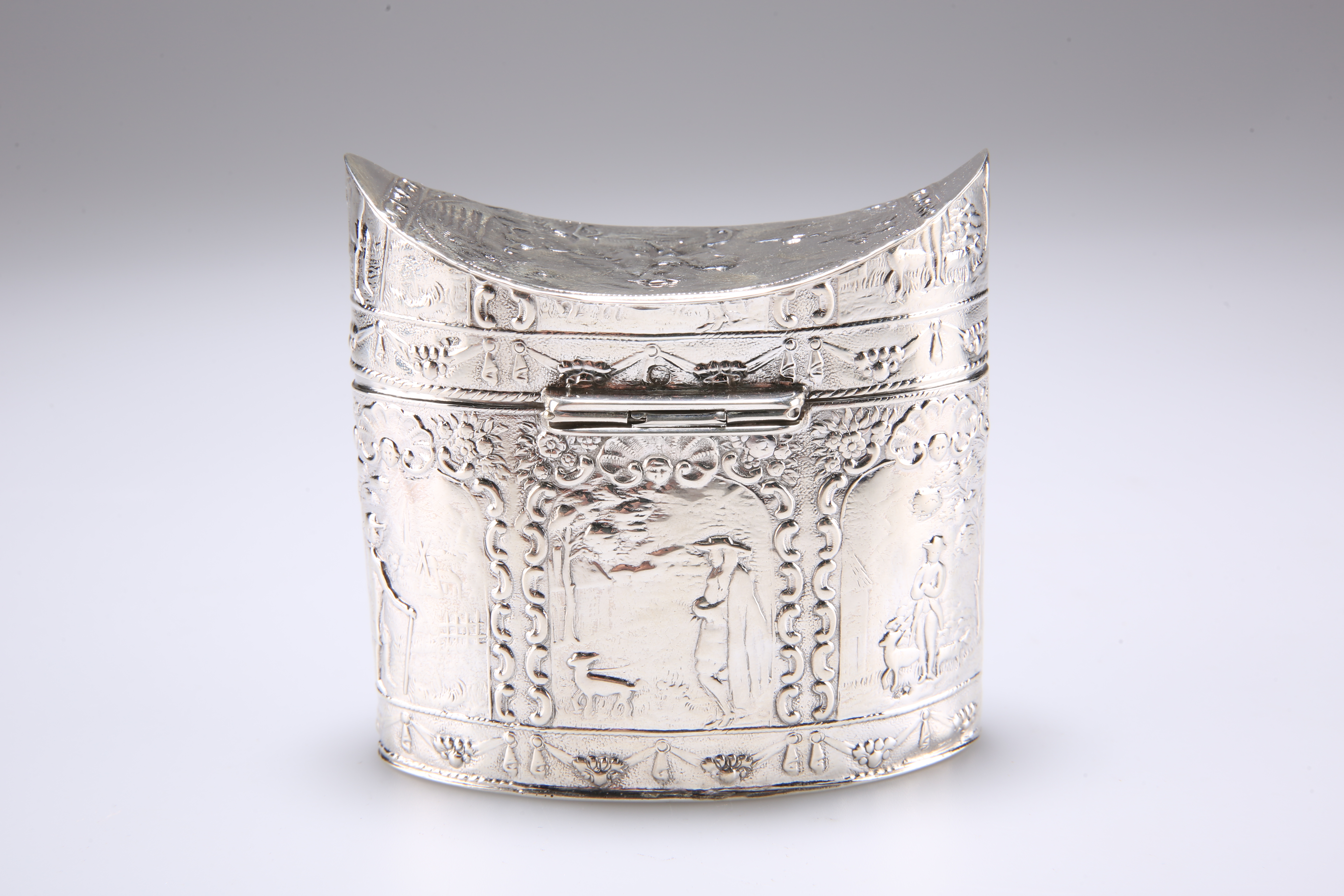 A DUTCH SILVER TEA CADDY - Image 2 of 4