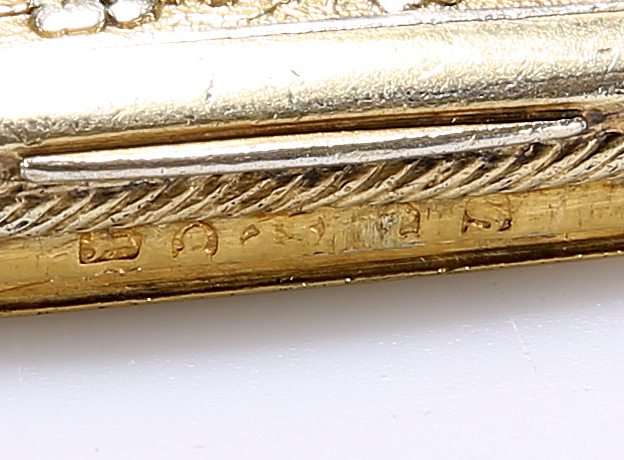 A GEORGE III SILVER-GILT VINAIGRETTE - Image 5 of 5