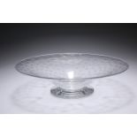 THOMAS WEBB & SONS AN EARLY 20TH CENTURY GLASS BOWL, of flared shallow circular form, decorated with