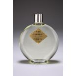 A LALIQUE DISPLAY BOTTLE OF WORTH EAU DE COLOGNE