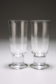 A PAIR OF LATE VICTORIAN SHERRY OR SPARKLING WINE GLASSES, each with deep cylindrical bowl and squat