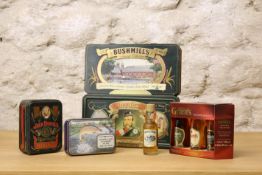 A COLLECTION OF ITEMS OF SCOTCH WHISKY TENNESSEE AND IRISH WHISKEY MINIATURES TO INCLUDE