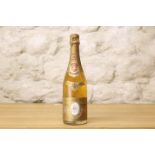 1 BOTTLE CHAMPAGNE LOUIS ROEDERER ‘CRISTAL’ 1982 – level at 1cm inverted – minor cellar soiling