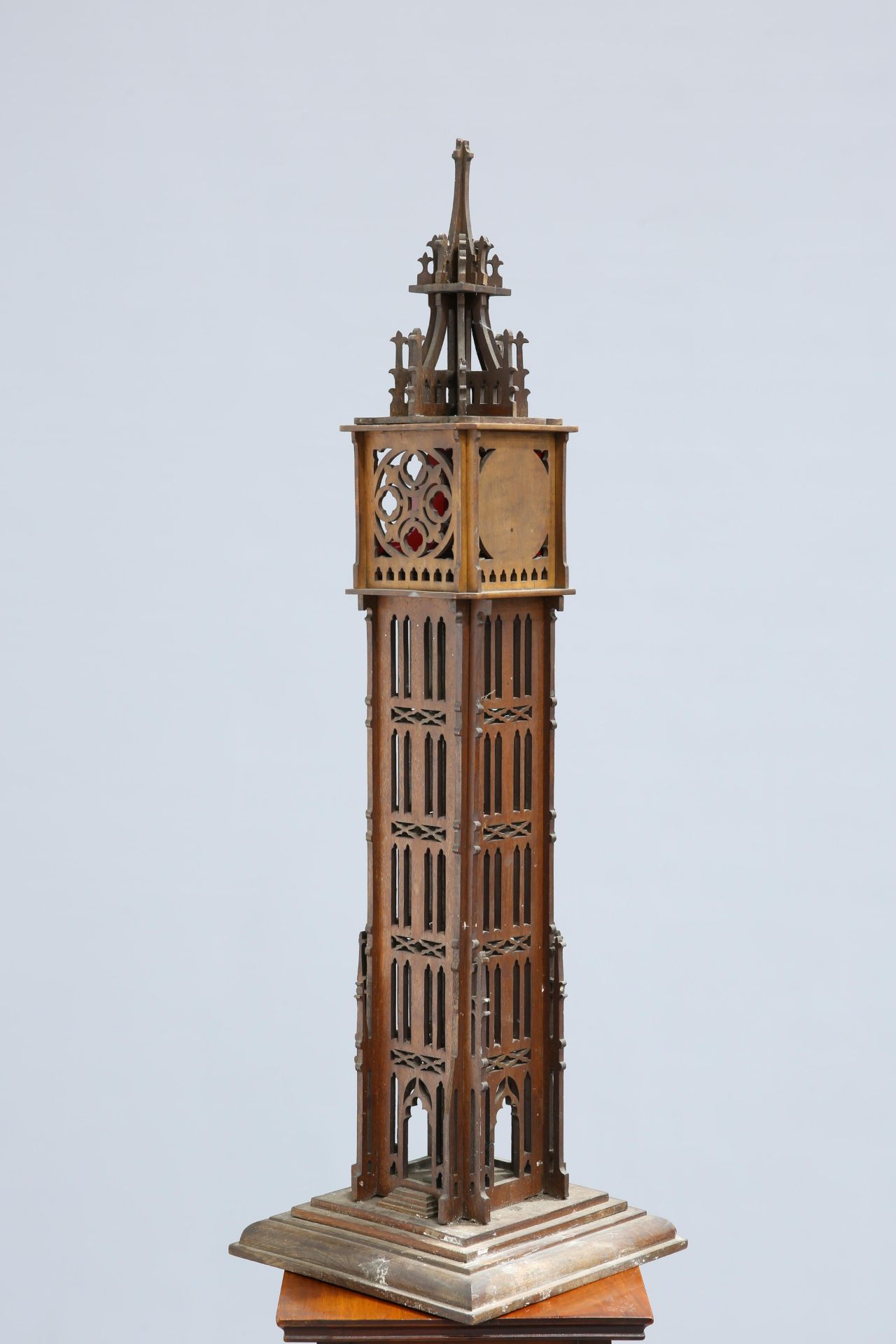 A 19TH CENTURY FRETWORK COLUMNAR 'GOTHIC' LANTERN, of architectural form. 88cm high - Bild 2 aus 4