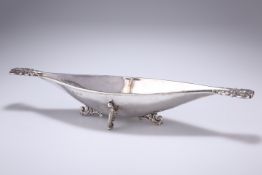 A GEORGE V OMAR RAMSDEN SILVER DISH, London 1921, the planished navette shape with pierced foliate