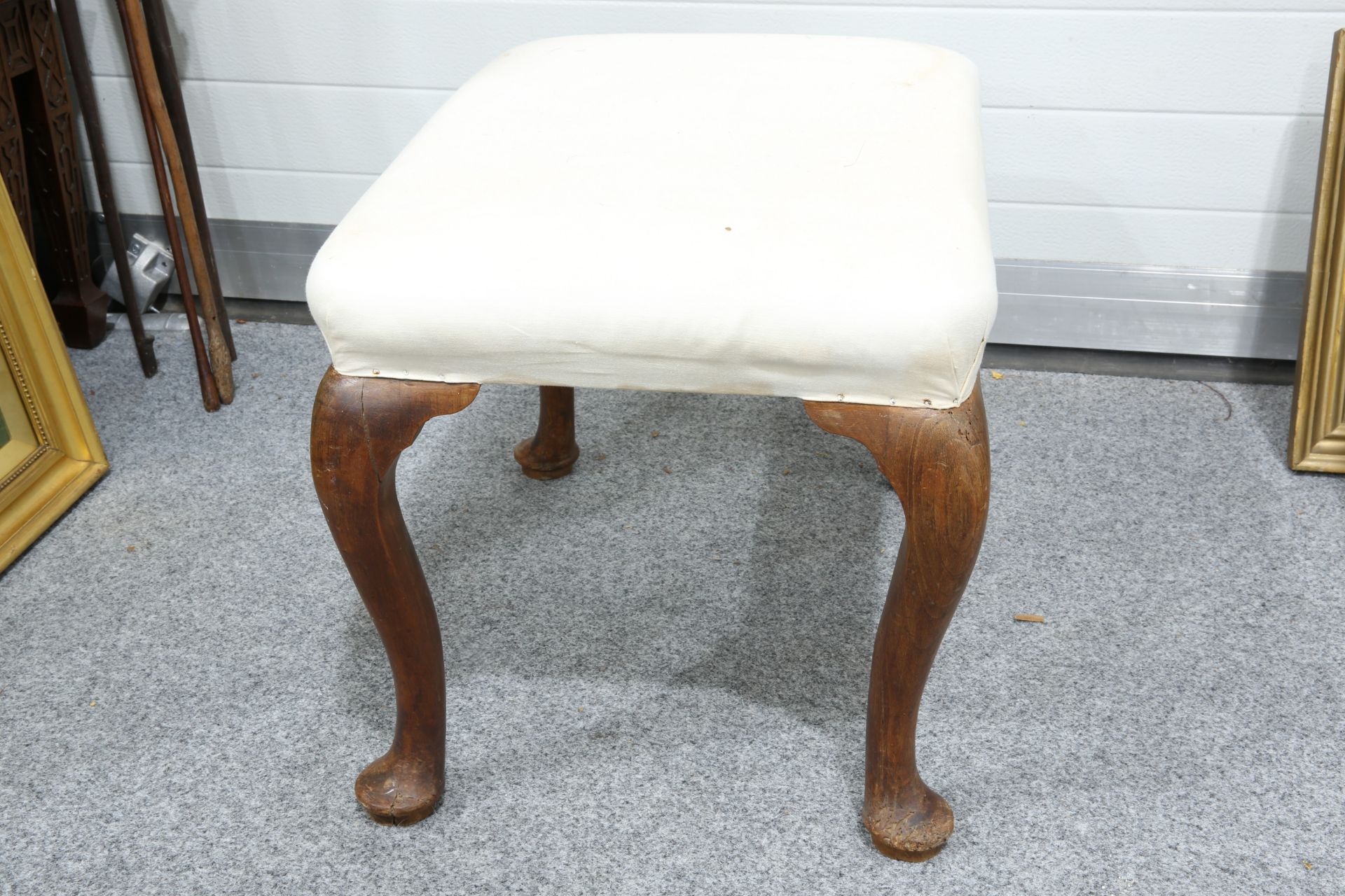 ~ TWO 18TH CENTURY WALNUT STOOLS, each with rectangular stuffed over seat and cabriole legs. Each - Bild 9 aus 13
