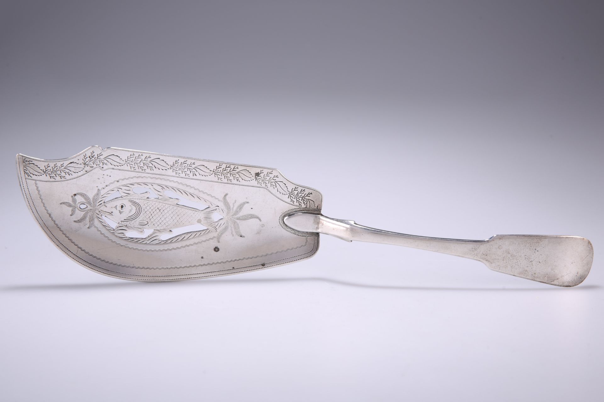 A SCOTTISH SILVER PROVINCIAL FISH SLICE, EARLY 19TH CENTURY, marks rubbed, Dundee, of typical form