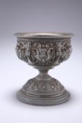 A RENAISSANCE STYLE PEDESTAL BOWL, 19TH CENTURY, cast with putti masks and bold C-scrolls. 15cm