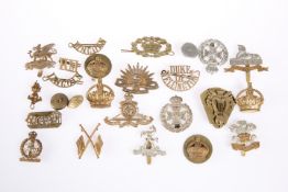~ A COLLECTION OF TWENTY-FIVE MILITARY BADGES AND BUTTONS. (25)