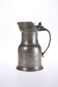 A LATE 18TH CENTURY PEWTER LIDDED FLAGON