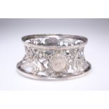 AN IRISH SILVER DISH RING IN 18TH CENTURY STYLE, Dublin, marks rubbed, of typical pierced form