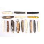 A QUANTITY OF PENKNIVES, including staghorn and bone faced examples. (qty)