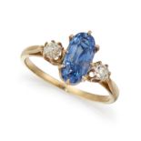A THREE STONE CORNFLOWER BLUE SAPPHIRE AND DIAMOND RING,