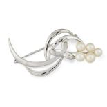 A MIKIMOTO CULTURED PEARL AND SILVER BROOCH,