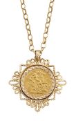 A 1982 SOVEREIGN PENDANT NECKLACE