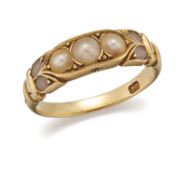 AN 18 CARAT GOLD AND PEARL RING, stamped '18', set with three slightly graduated pearls