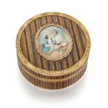 A FRENCH GOLD MOUNTED LACQUER SNUFF BOX AND COVER, striped in "vernis martin", the cover painted