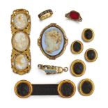 A COLLECTION OF 19TH CENTURY JEWELLERY,