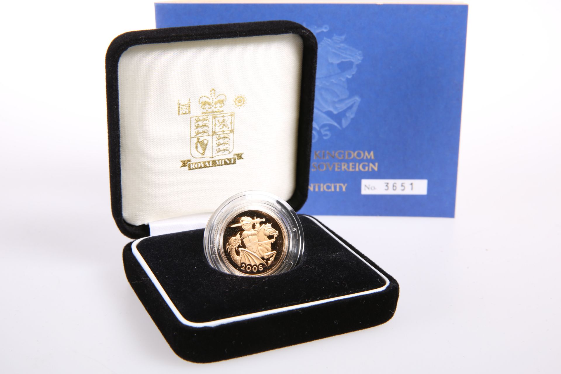 A ROYAL MINT 2005 GOLD PROOF FULL SOVEREIGN, boxed with COA no. 3651