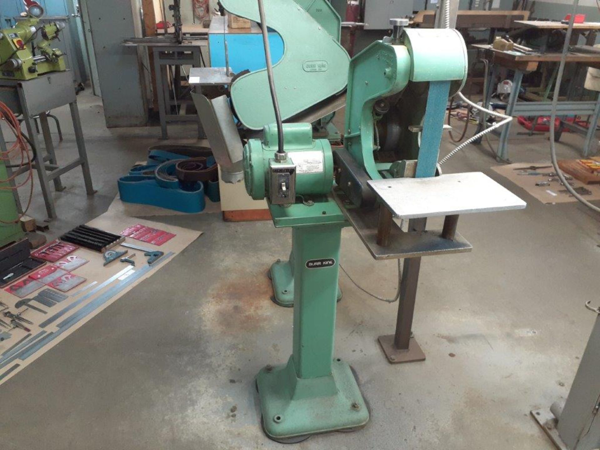 BURR KING Belt Sander, mod: 482, 2" x 40", c/w Stand