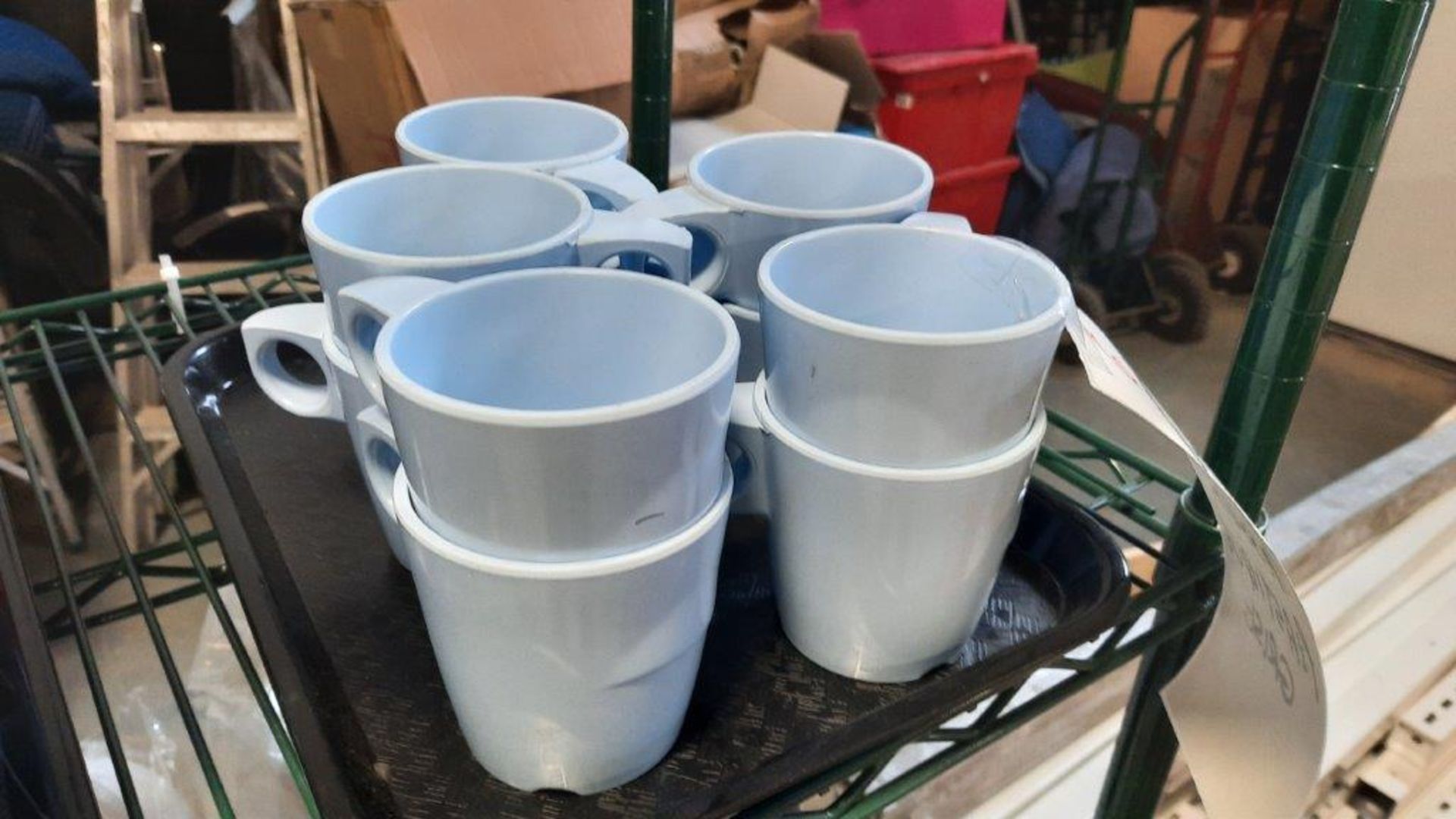 LOT: (10 TASSES * GRISES