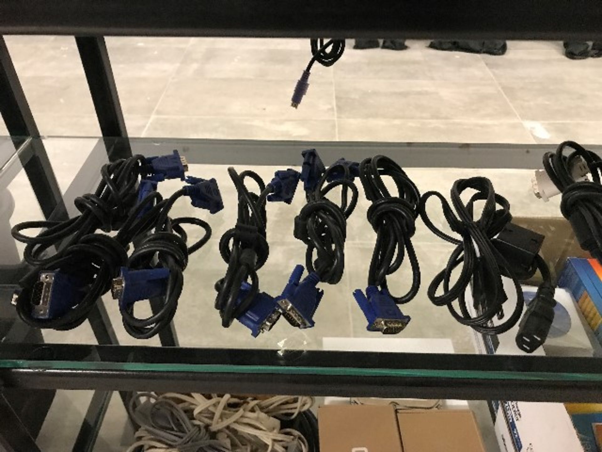 Assorted VGA & power cables (Lot) - Image 2 of 2