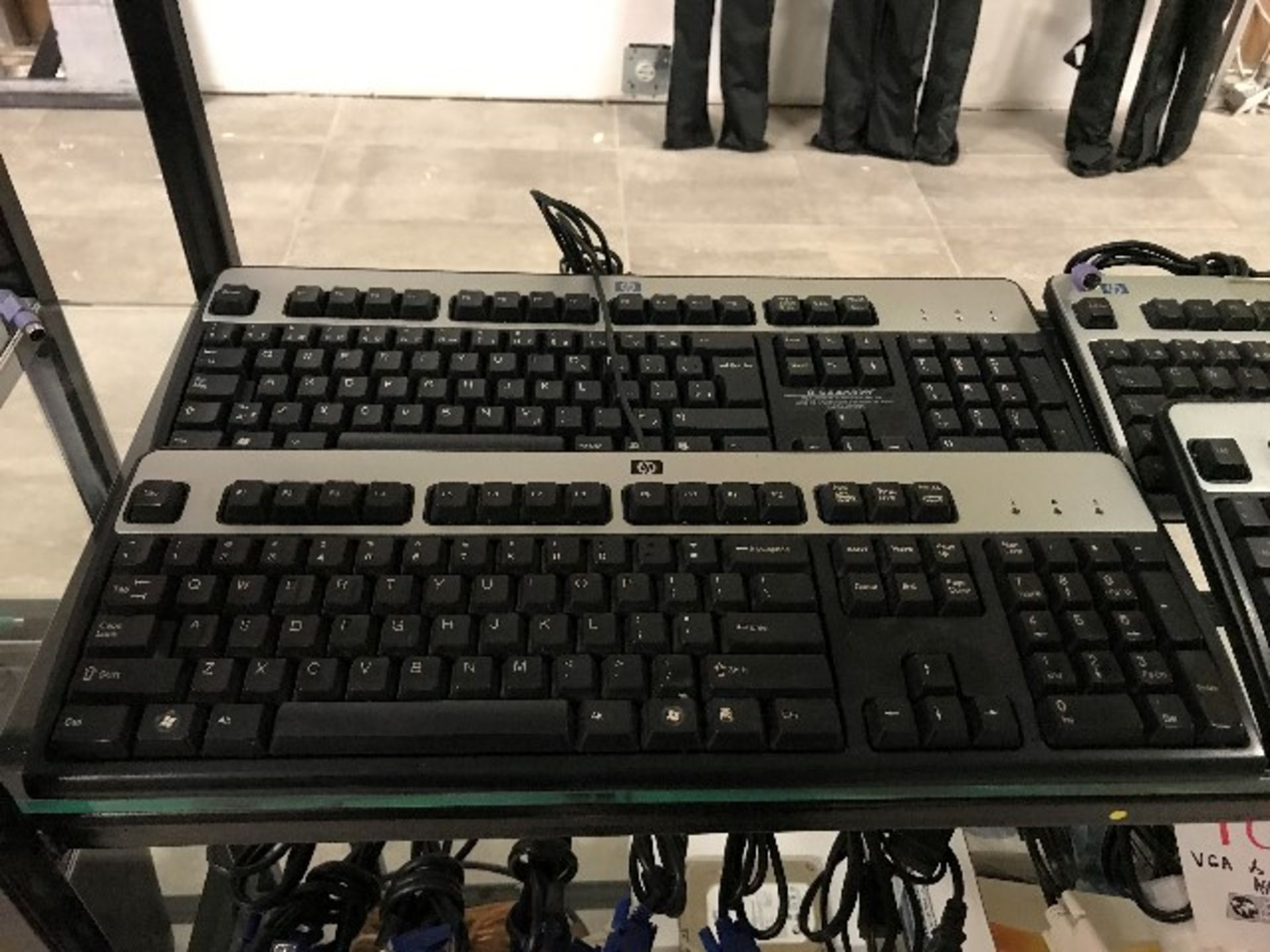 LOT: Assorted keyboards,6pcs - Image 2 of 3