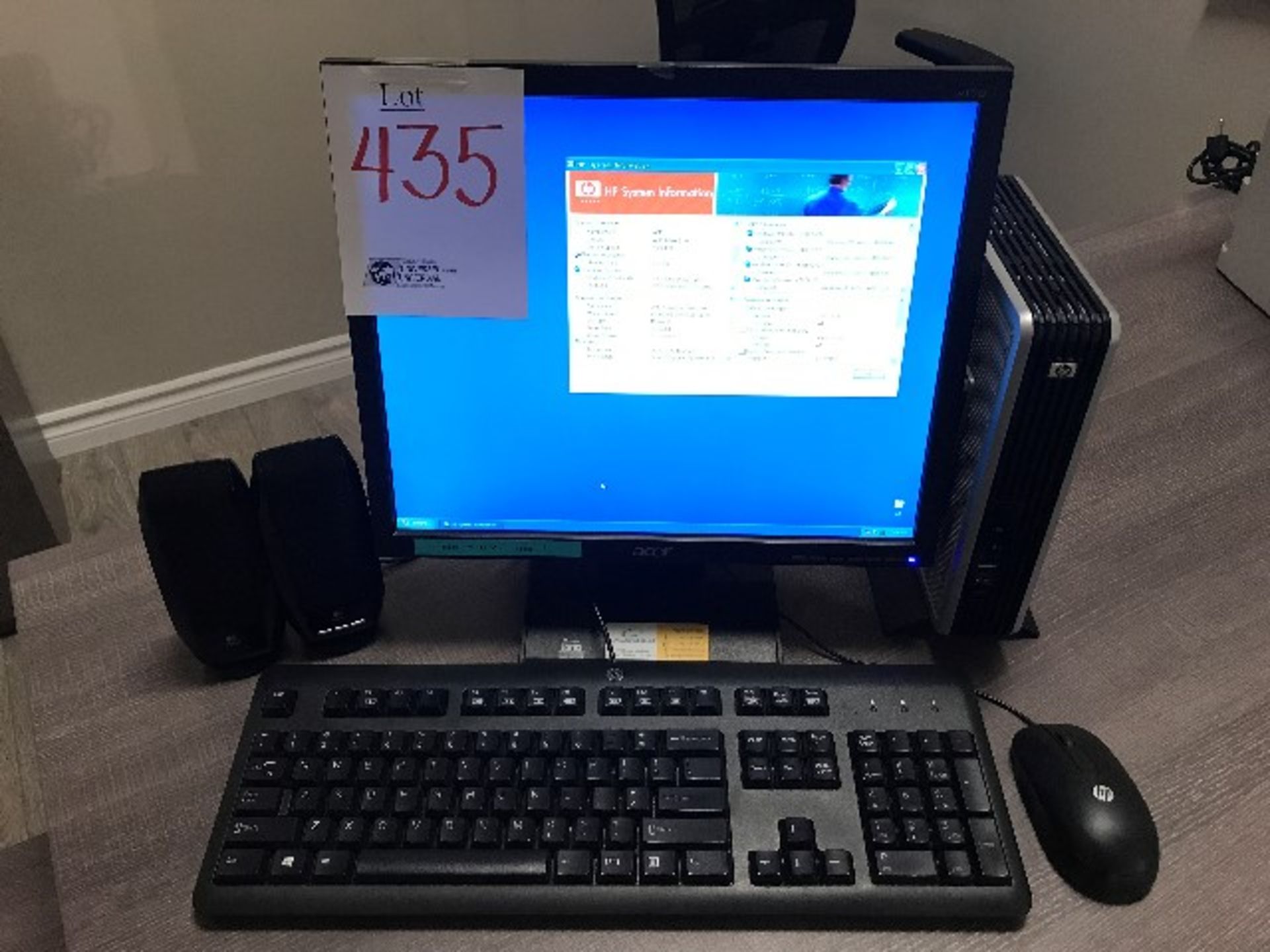 HP AMD Athlon,1GHz,512MB RAM,488MB HDD,monitor,keyboard,mouse,speakers